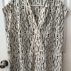Elegant Black and White Women's Blouse